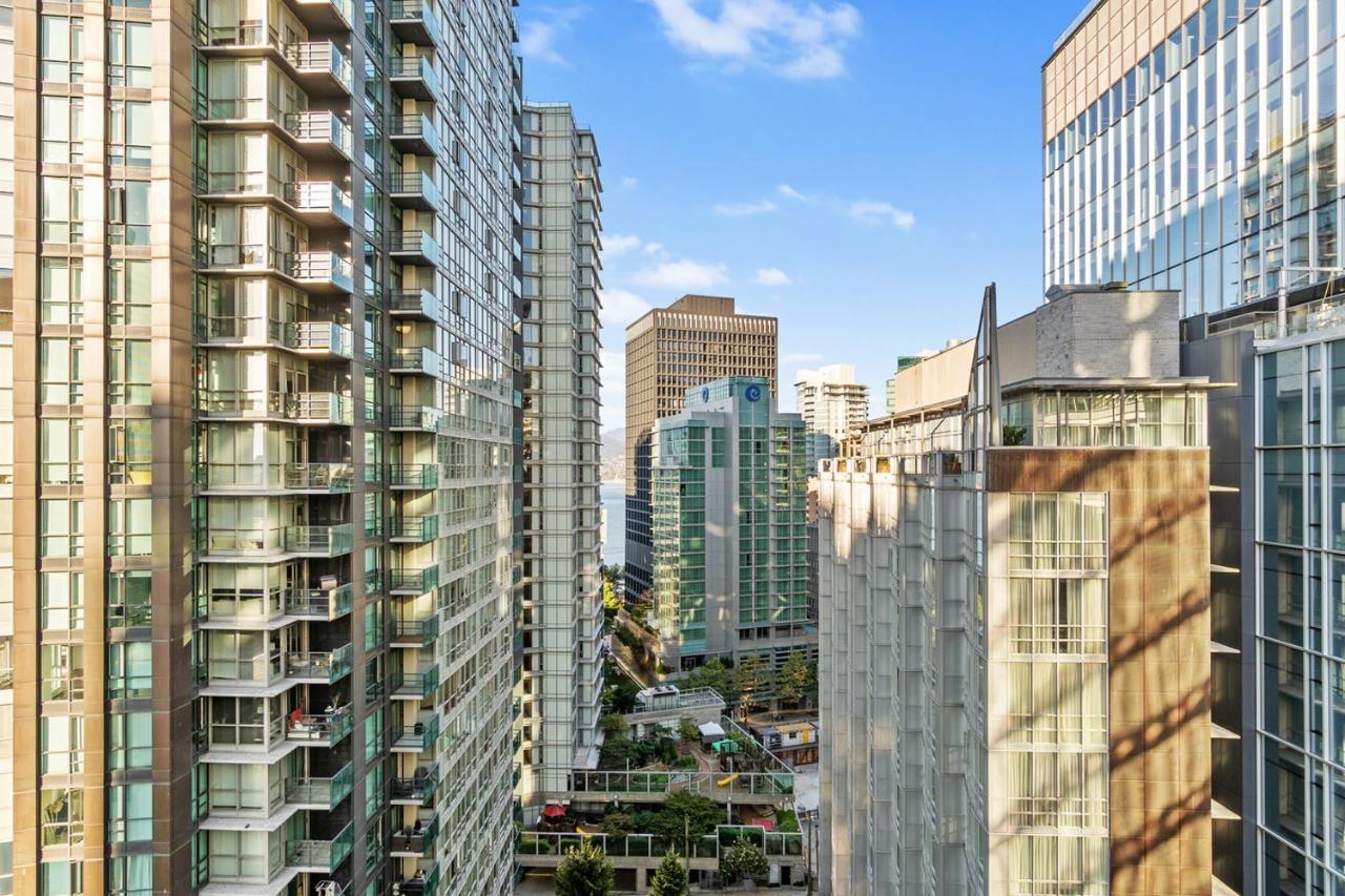 Downtown Luxury 1Br Coal Harbour Apartment Vancouver Exterior photo