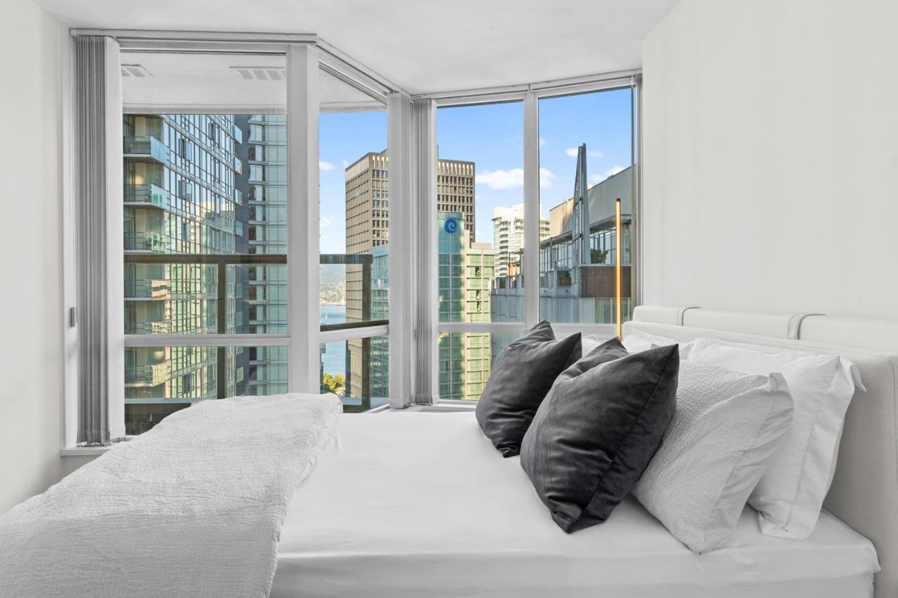 Downtown Luxury 1Br Coal Harbour Apartment Vancouver Exterior photo